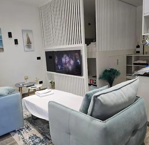 Apartment Sea Dream Golem (Tirana)